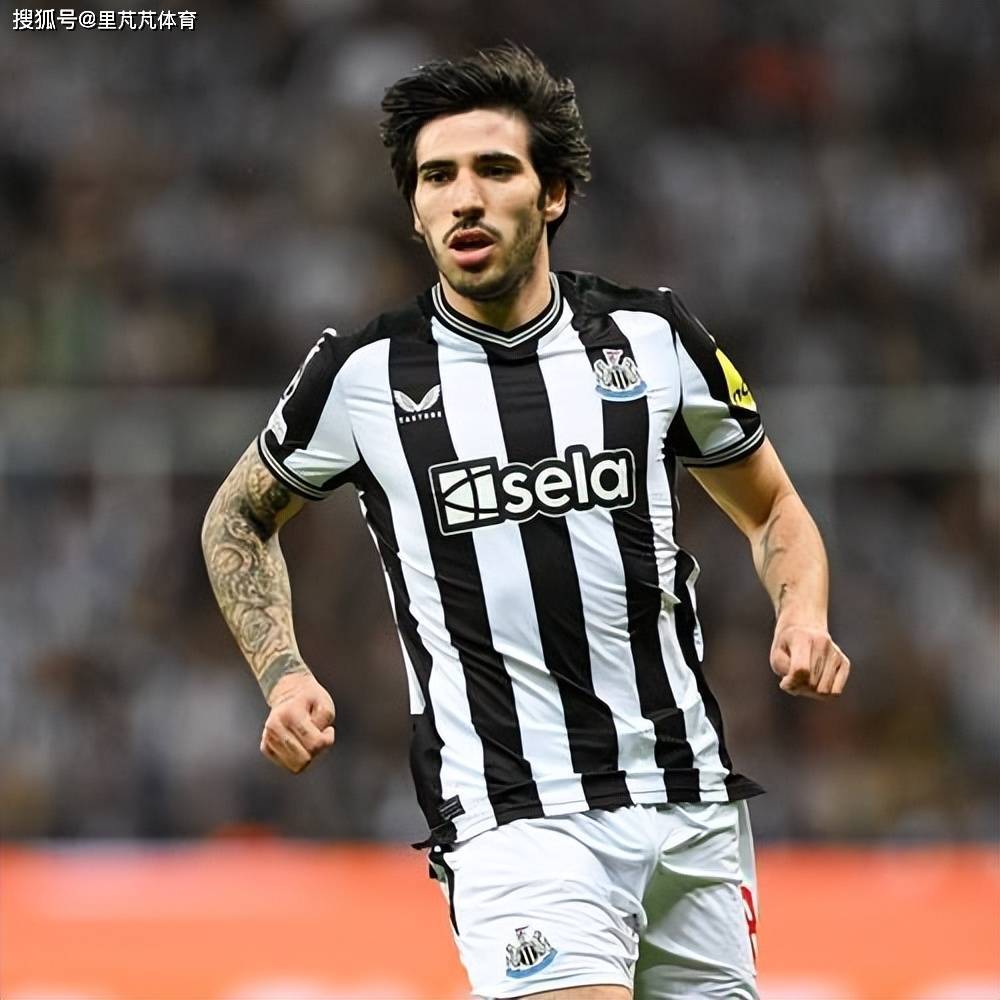 25岁英超顶级中场想回归本土？尤文是追逐者，米兰是梦开始的地方