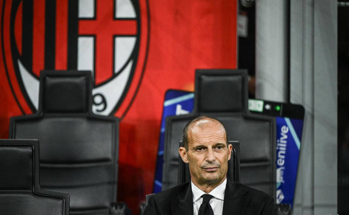 一日意甲最新动态：米兰觅新锋矢，国米困局如何破解邓弗里斯难题