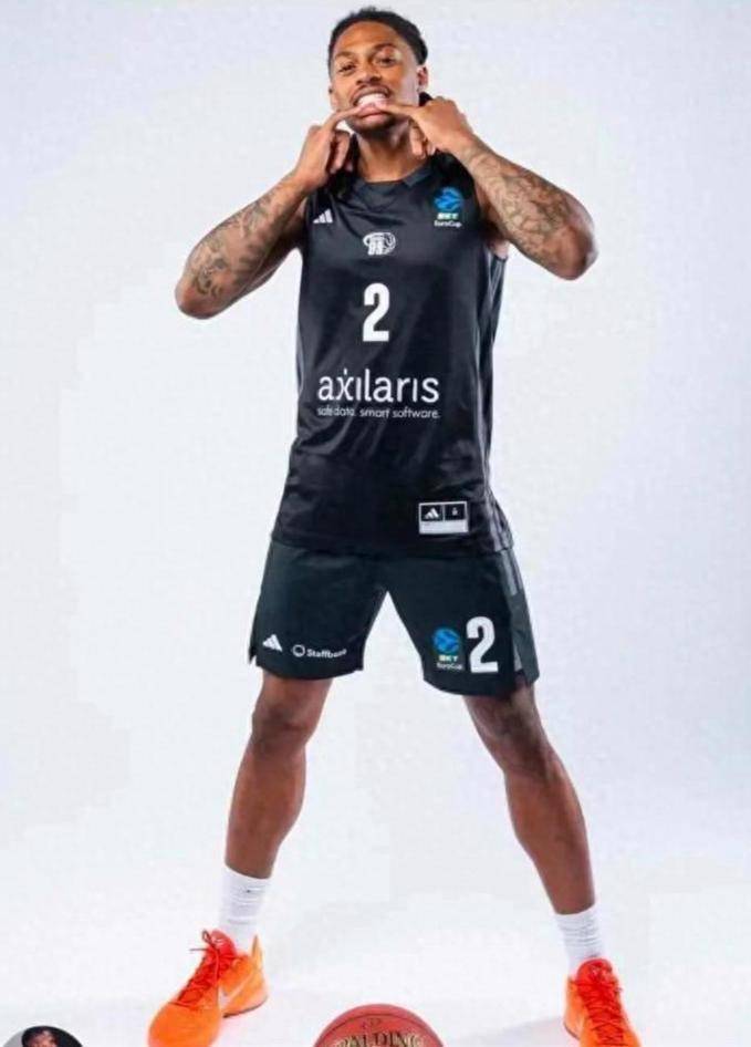 北京首钢新外援人选浮出水面，德甲场均12分后卫加盟，曾和杰曼是队友